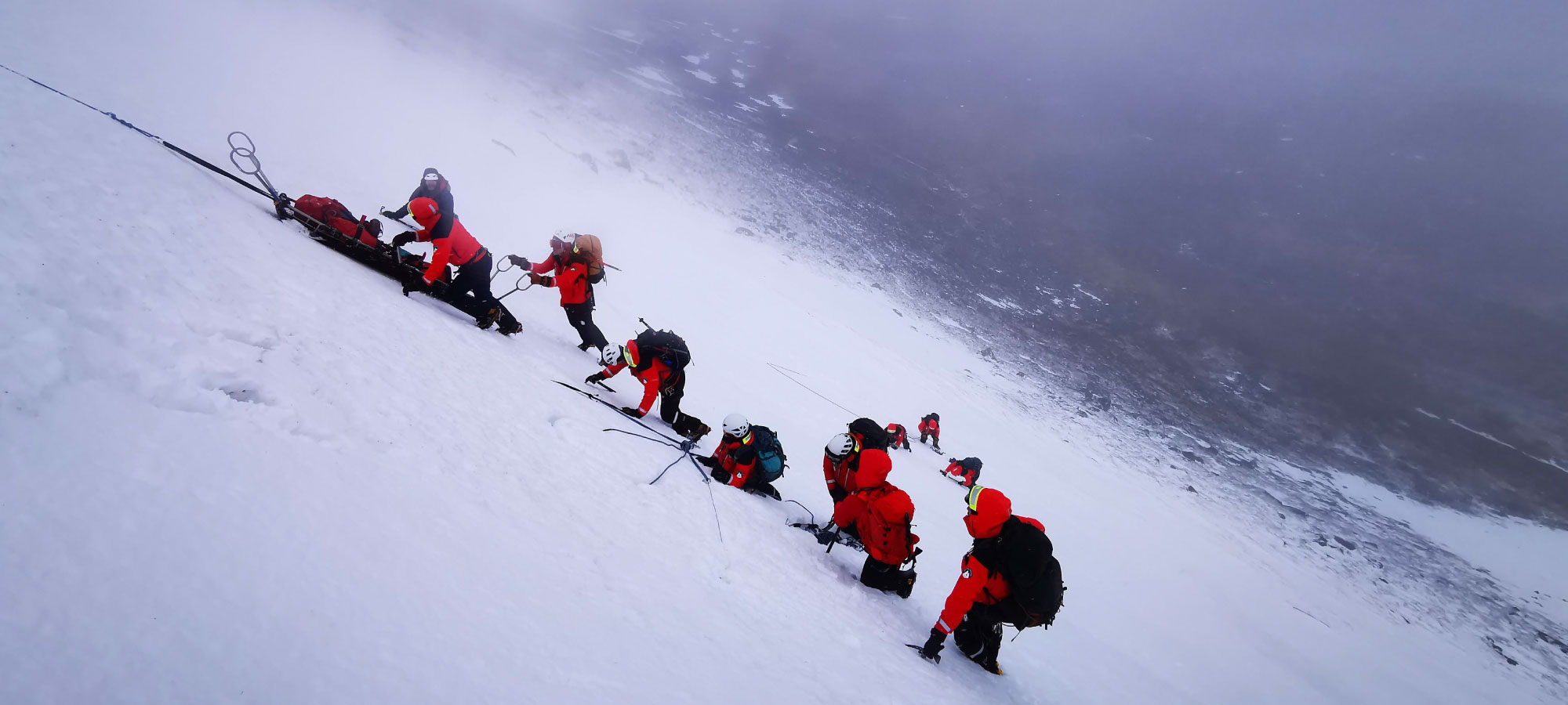 winter skills, skiiing and navigation